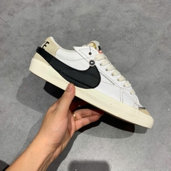 NIKE BLAZER LOW '77 JUMBO "WHITE BLACK SAIL" DN2158 101 SIZE 42 GIÀY 2HAND CHÍNH HÃNG PVN21131