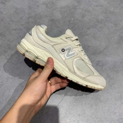 NEW BALANCE 2002R 'LINEN FOG' M2002RAA SIZE 39.5 GIÀY 2HAND CHÍNH HÃNG PVN21226