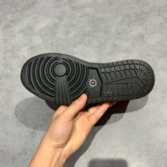 Air Jordan 1 Mid SE Turf Orange DD6834 802 SIZE 40 GIÀY 2HAND CHÍNH HÃNG PVN21774