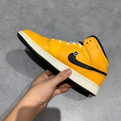 JORDAN 1 MID UNIVERSITY GOLD BLACK (GS) 554725 700 SIZE 38.5 GIÀY 2HAND CHÍNH HÃNG PVN22134