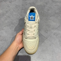 🔥 ADIDAS FORUM LOW – TALC / SESAME / CBROWN – SIZE 41 1/3 – PVN22655 – CHÍNH HÃNG