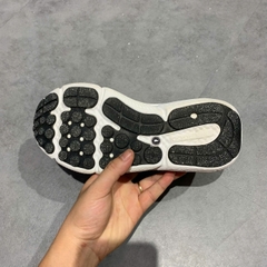 🔥 Under Armour Womens Charged Assert 10 3026179‑104 – SIZE 39 – PVN22232 – CHÍNH HÃNG