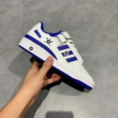 🔥 ADIDAS FORUM LOW ‘WHITE/ROYAL BLUE’ – SIZE 37 1/3 – PVN23011 – CHÍNH HÃNG