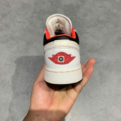 🔥 Giày Nike Air Jordan 1 Low GS 'Chicago Home' – SIZE 37 .5 – PVN22980 – CHÍNH HÃNG