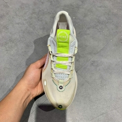 🔥 NIKE REACT ESCAPE RUN ‘WHITE / BARELY GREEN’ – SIZE 38.5 – PVN22975 – CHÍNH HÃNG