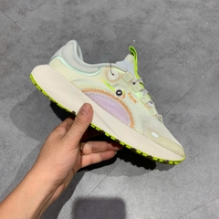 🔥 NIKE REACT ESCAPE RUN ‘WHITE / BARELY GREEN’ – SIZE 38.5 – PVN22975 – CHÍNH HÃNG
