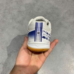 🔥 MIZUNO SKY BLASTER 4 WIDE “WHITE/BLUE” – SIZE 36.5 – PVN23896 – CHÍNH HÃNG