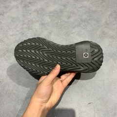 🔥 ADIDAS SOBAKOV “BLACK CHALK CORAL” – SIZE 36 2/3 – PVN23870 – CHÍNH HÃNG