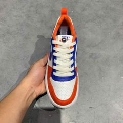 🔥 NIKE COURT BOROUGH LOW “WHITE/BLUE/ORANGE” – SIZE 36.5 – PVN23864 – CHÍNH HÃNG