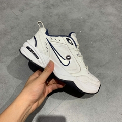🔥 NIKE AIR MONARCH IV “WHITE NAVY/METALLIC SILVER” – SIZE 36.5 – PVN23966 – CHÍNH HÃNG