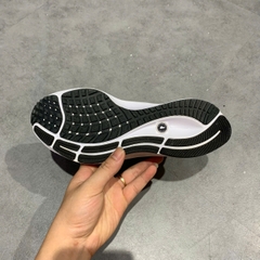 🔥 NIKE AIR ZOOM PEGASUS 38 “BLACK/WHITE” – SIZE 36.5 – PVN23918 – CHÍNH HÃNG