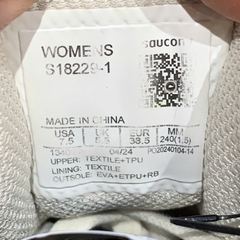 🔥 Saucony Phoenix Inferno 3 ‘Beige Green’ – SIZE 38.5 – PVN23865 – CHÍNH HÃNG