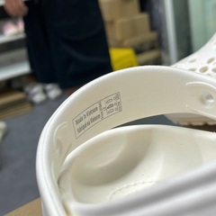 CROCS HOA TRẮNG