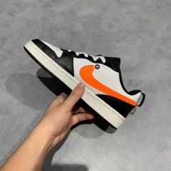 🔥 NIKE COURT BOROUGH LOW 2 “WHITE BLACK ORANGE” BQ5448-115 – SIZE 40 – PVN24705 – CHÍNH HÃNG