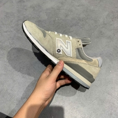 🔥 NEW BALANCE 996 “GREY SILVER” CM996BG – SIZE 40.5 – PVN25015 – CHÍNH HÃNG