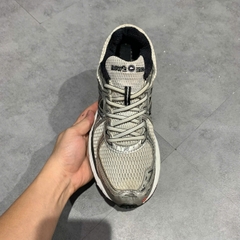 🔥 NEW BALANCE 860 V2 ‘WHITE BLACK SILVER’ – SIZE 42 – PVN25002 – CHÍNH HÃNG