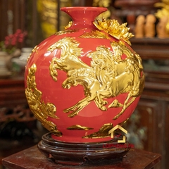 Bình hút tài lộc mã đáo thành công dát vàng cao 28 cm đường kính 23 cm