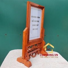 Khung ảnh thờ gỗ hương kiểu dáng đơn giản 20x30 cm