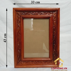 Khung ảnh thờ treo tường cho ảnh 20x30cm kích thước 33x43 cm