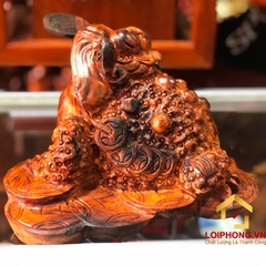 Thiềm Thừ tài lộc bằng gỗ trắc kích thước 29x22x15 cm
