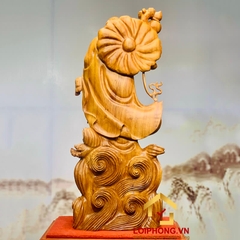 Tượng Đạt Ma Sư Tổ quá Hải gỗ hương 80x32x19 cm