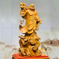 Tượng Đạt Ma Sư Tổ quá Hải gỗ hương 80x32x19 cm