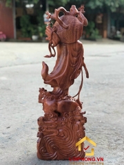 Tên tiêu đề: Tượng Đạt Ma Sư Tổ đứng Lân hương đá