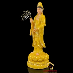 Tượng Phật Quan Âm Đứng Đài Sen Bằng Thạch Anh Viền Vàng cao 90cm