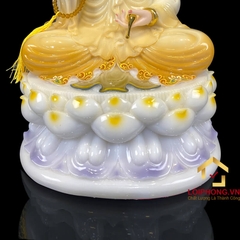 Tượng Phật Quan Âm Ngồi Đài Sen Bằng Bột Đá Trắng Sơn Vàng cao từ 30 - 90cm