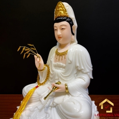 Tượng Phật Quan Âm Ngồi Đài Sen Bằng Bột Đá Trắng Cao Cấp Cao từ 30 - 90cm