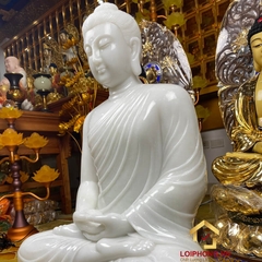 Tượng Phật Thích Ca Tĩnh Tâm Bằng Ngọc Hán Bạch Kích Thước 75cm x 50cm x 30cm