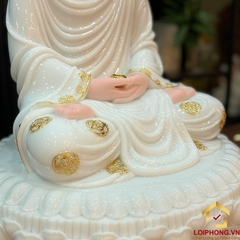 Tượng Phật Thích Ca Tĩnh Tâm Ngồi Đài Sen 8 Cạnh Bằng Bột Đá Trắng Viền Vàng Cao 65 cm