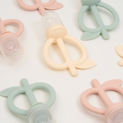 Túi lưới trái cây gặm nướu 2 in 1 Moyuum Feeder Teether - 5m+ - Màu vàng