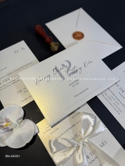 (BN-AK051) Thiệp Cưới Giấy Ánh Kim Thơm