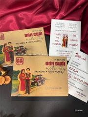 (BN-K066) Thiệp Cưới giấy Kraft hình chibi