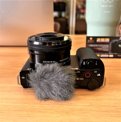 Sony ZVE10