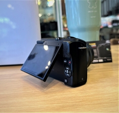Canon M200