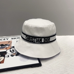 DIOR BUCKET HAT