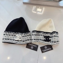CHANEL WOOL HAT
