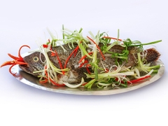Cá mú hấp hành