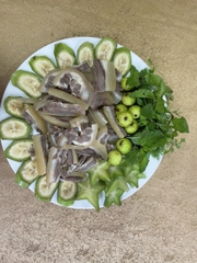 Đuôi bò hấp