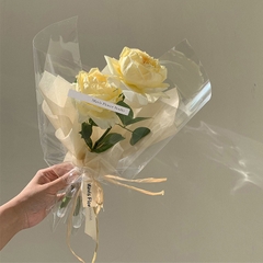 Ống nước nhựa cắm cành hoa tươi lâu