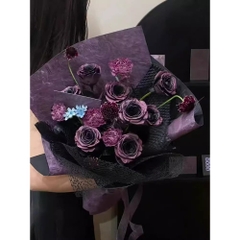 Xấp 10 tờ giấy gói hoa tông màu tím đen huyền bí