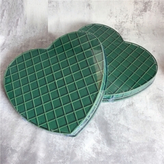 Khay xốp cắm hoa hình trái tim, có nút hít chân không, đã kèm xốp
