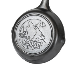 Chảo gang Lodge đáy hình sói - 16.5cm