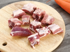 Sườn già cắt khúc　1kg スペアリブカット