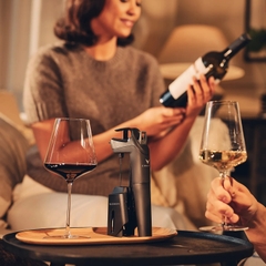 Coravin - Bộ dụng cụ chiết rượu Timeless Three+ màu đen - 8 món