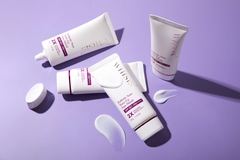 Whisis Esthetic Aura Tone-Up Sun Shield Kem chống nắng dưỡng sáng Whisis Aura Tone-Up ( Exosome Biome 365™)