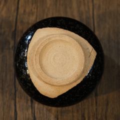 Chawan - Bát đánh matcha giọt dầu (triện ký đáy) Lỗi