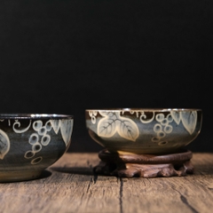 Set bát men tiêu vẽ lá phong/ quả nho (triện đáy)